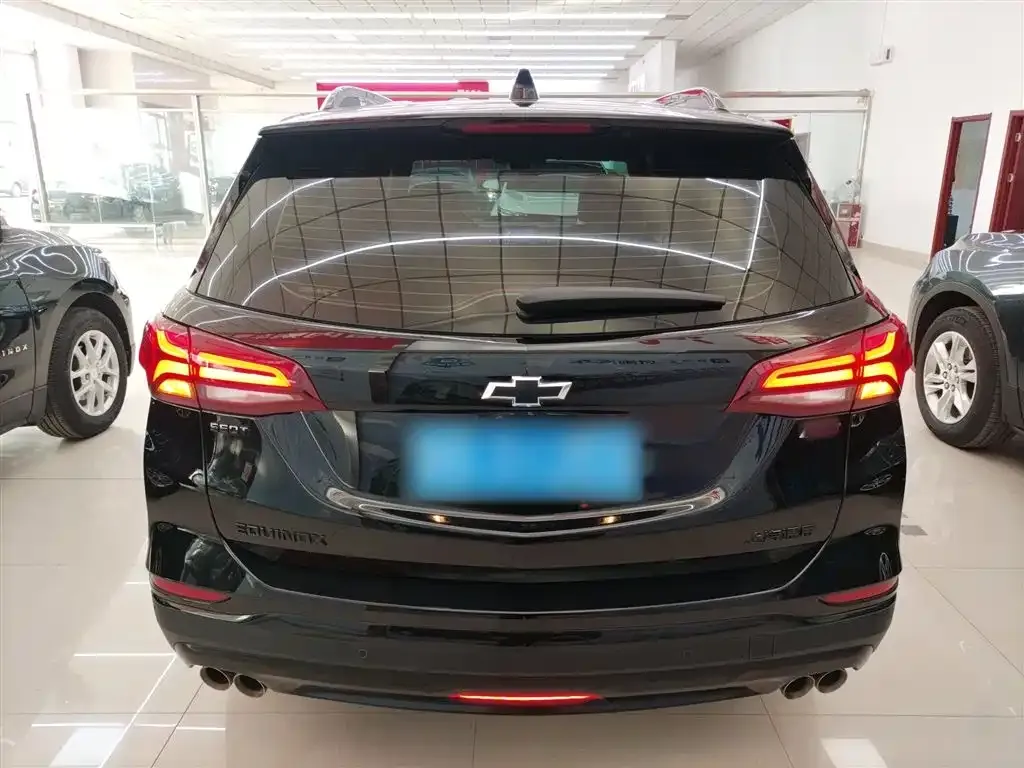 Chevrolet Equinox 2022 из CN, фото 9
