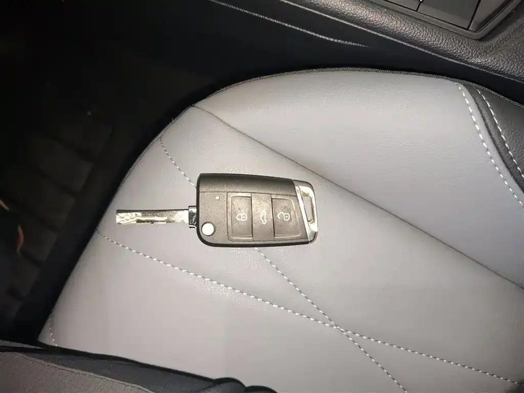Volkswagen Lavida 2022 из CN, фото 9