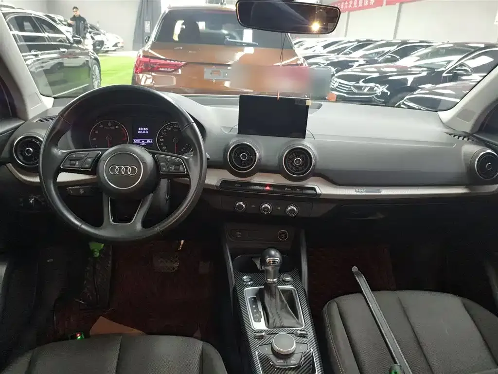 Audi Q2L 2021 из CN, фото 5