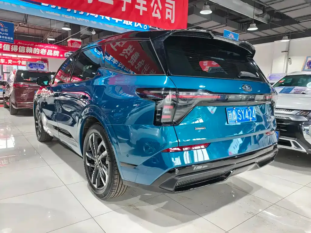 Ford Edge 2023 из CN, фото 10