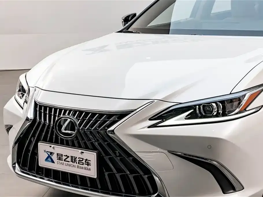Lexus ES 2023 из CN, фото 5