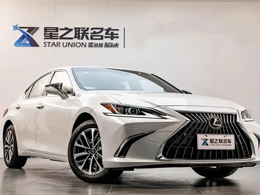 Lexus ES 2023 из CN, фото 9