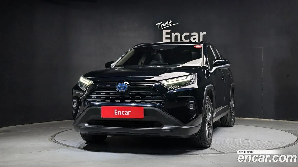 Toyota RAV4 2023 из KR, фото 6