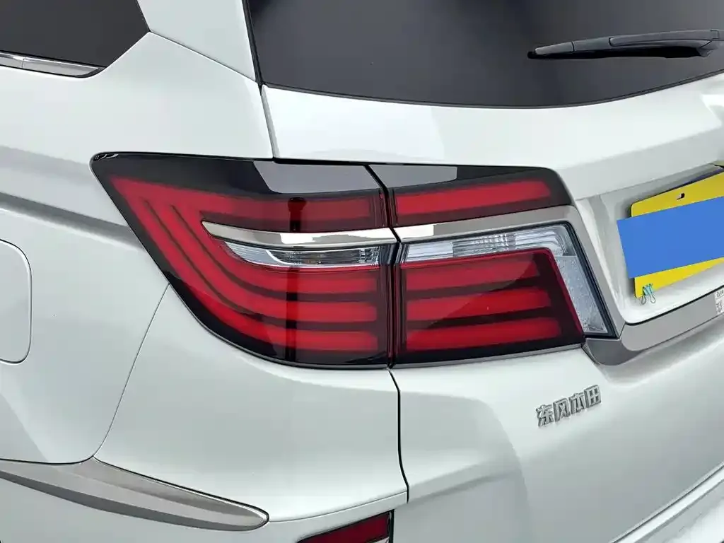 Honda Elysion 2021 из CN, фото 3
