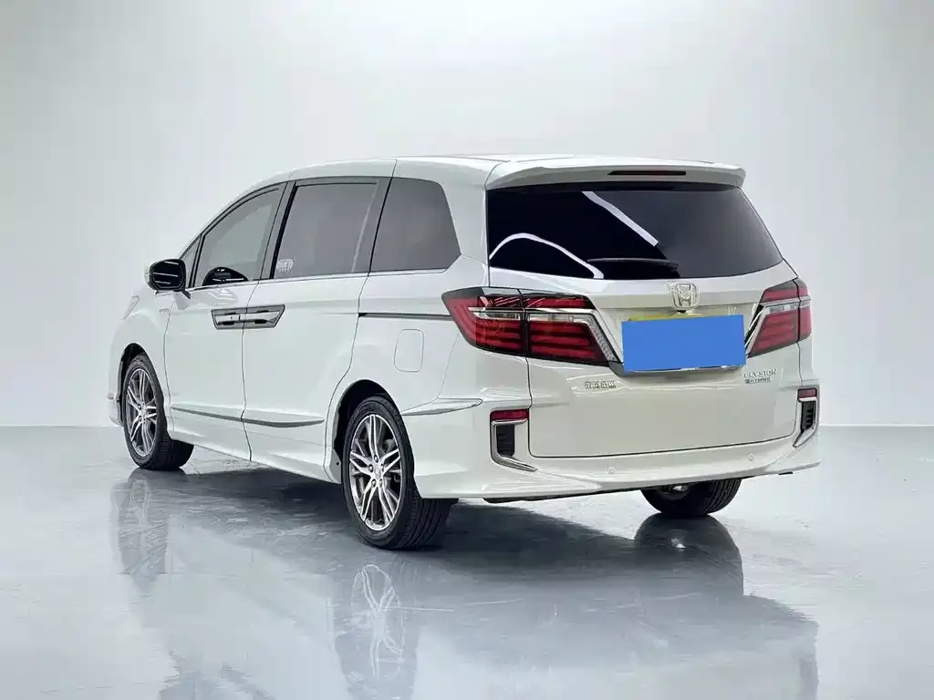 Honda Elysion 2021 из CN, фото 5