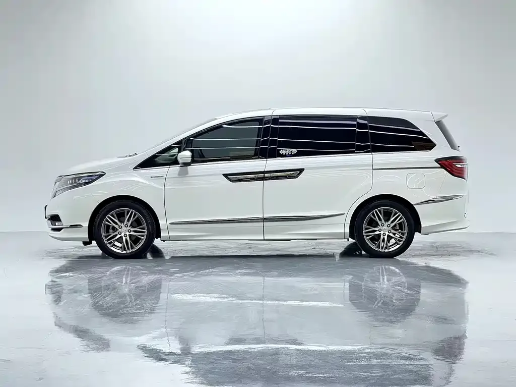Honda Elysion 2021 из CN, фото 6