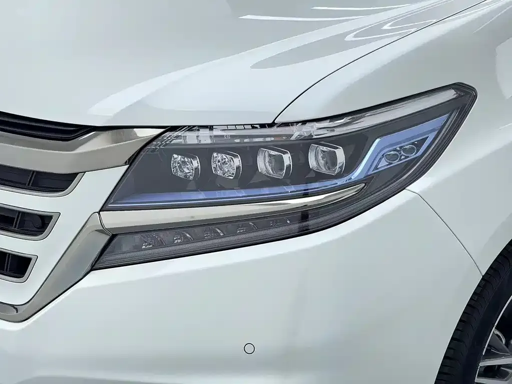 Honda Elysion 2021 из CN, фото 2