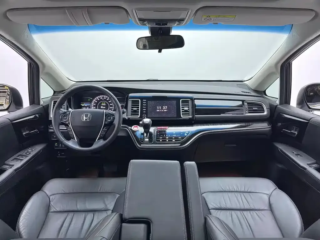 Honda Elysion 2021 из CN, фото 9