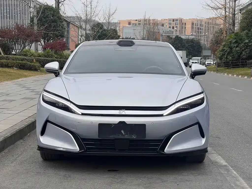 BYD Han L 2025 из CN, фото 2