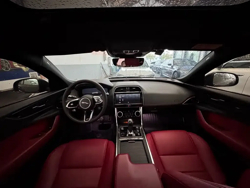 Jaguar XEL 2022 из CN, фото 10