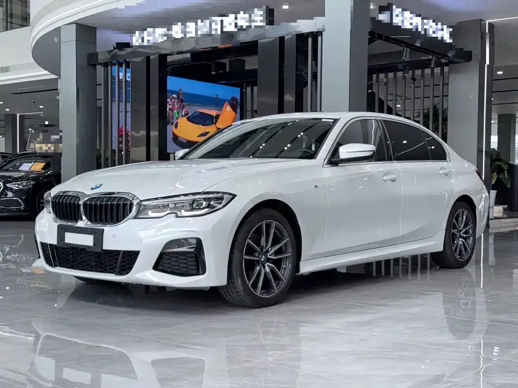 BMW 3 Series — фото 1