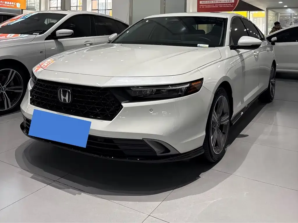 Honda Accord 2024 из CN, фото 1