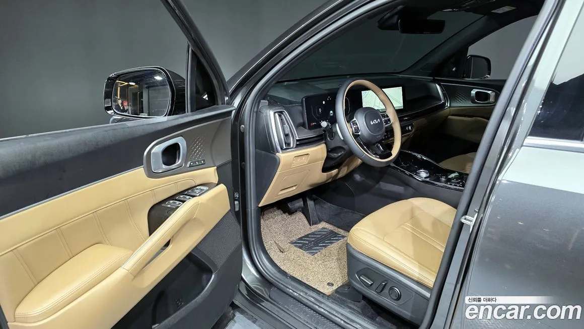 Kia Sorento — фото 10