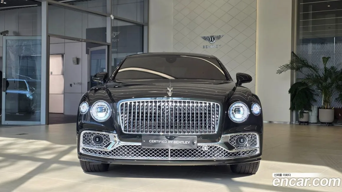 Bentley Flying Spur 2024 из KR, фото 2