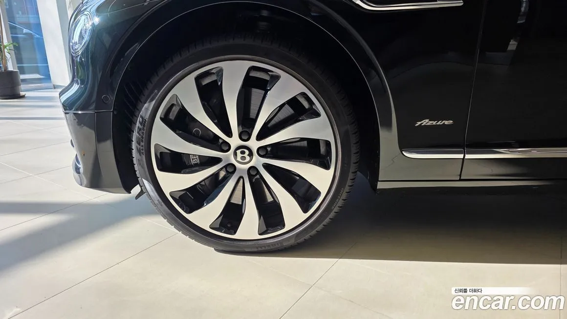 Bentley Flying Spur 2024 из KR, фото 3