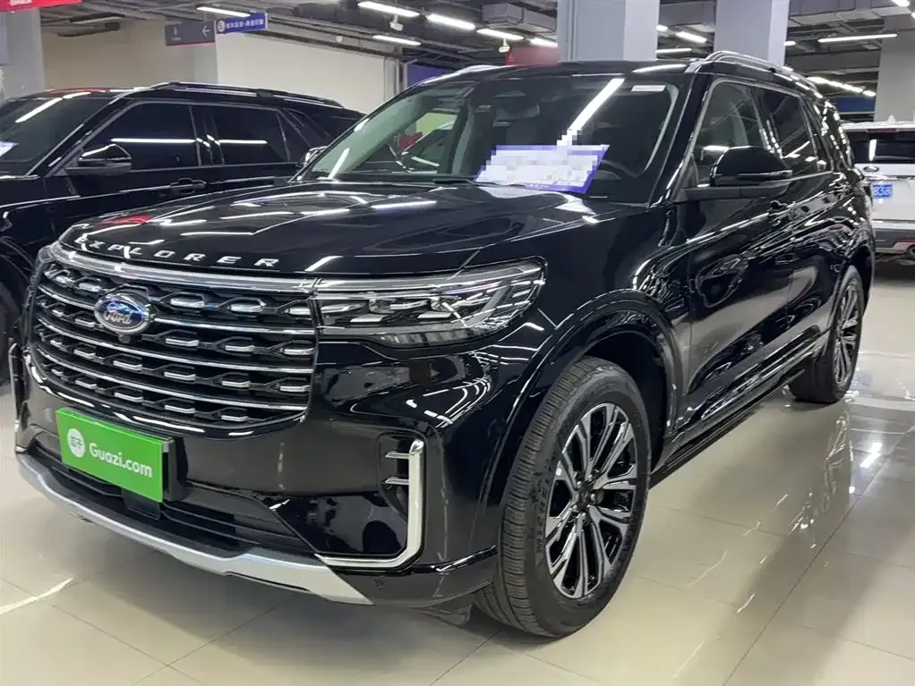 Ford Explorer 2024 из CN, фото 10