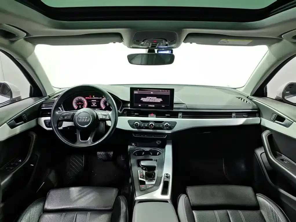 Audi A4L 2022 из CN, фото 9
