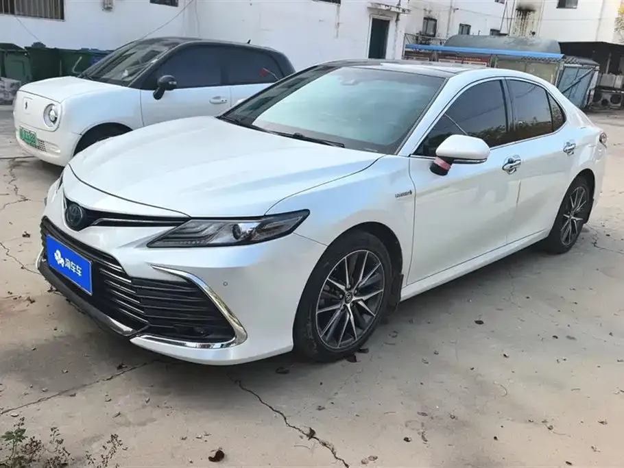 Toyota Camry 2022 из CN, фото 1