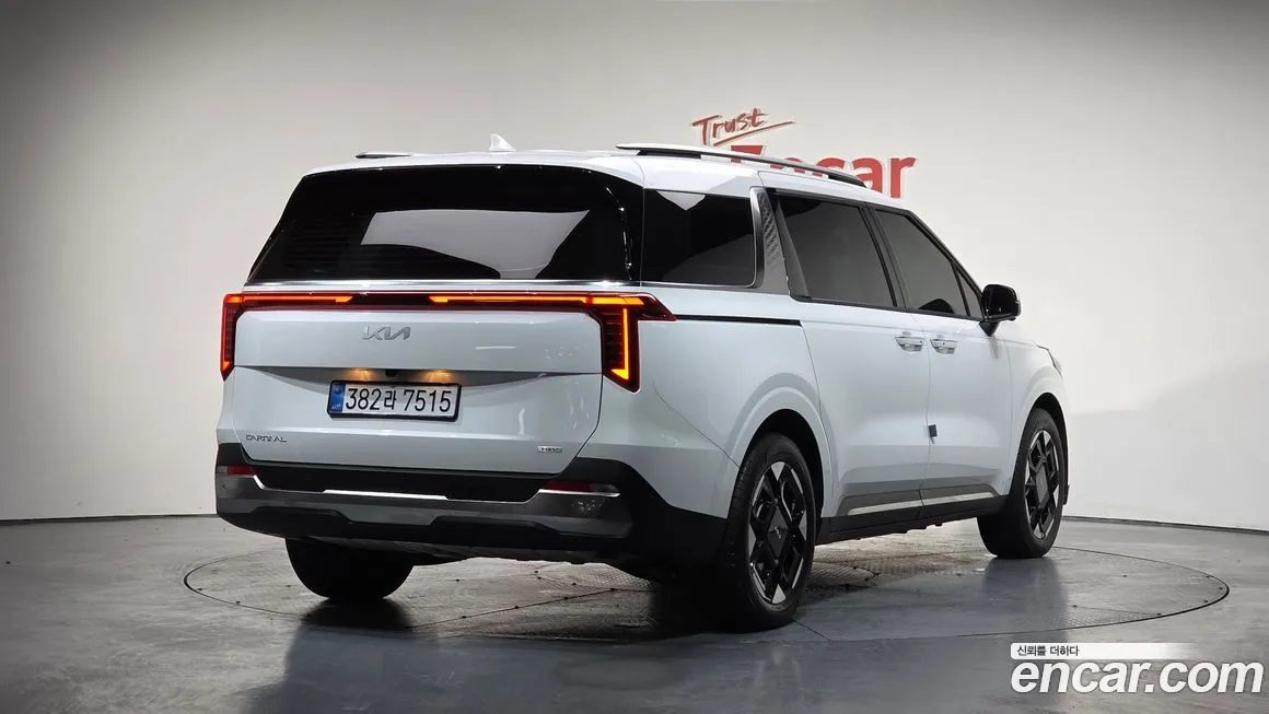 Kia Carnival 2025 из KR, фото 2