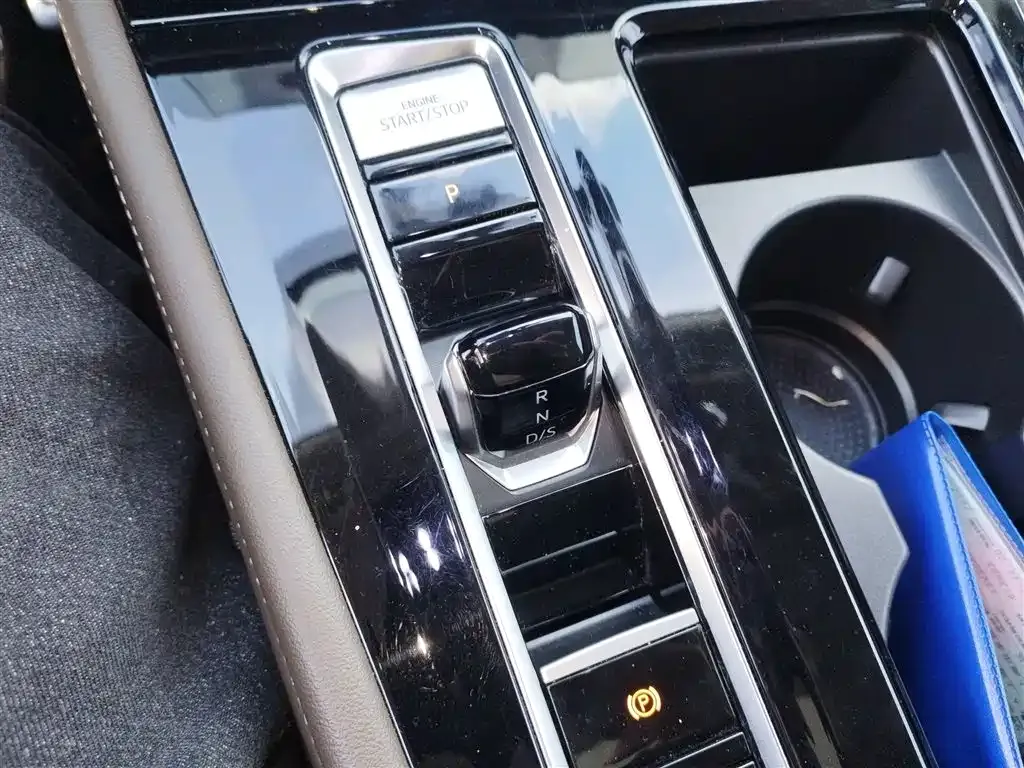 Volkswagen Viloran 2022 из CN, фото 9