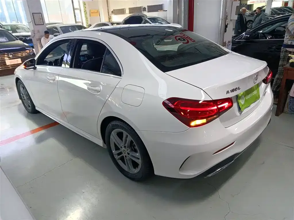 Mercedes-Benz A-Class 2023 из CN, фото 5