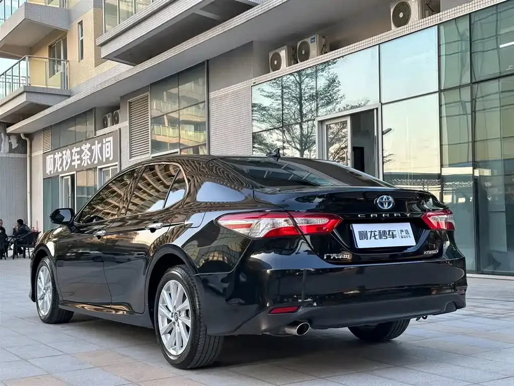 Toyota Camry 2023 из CN, фото 6