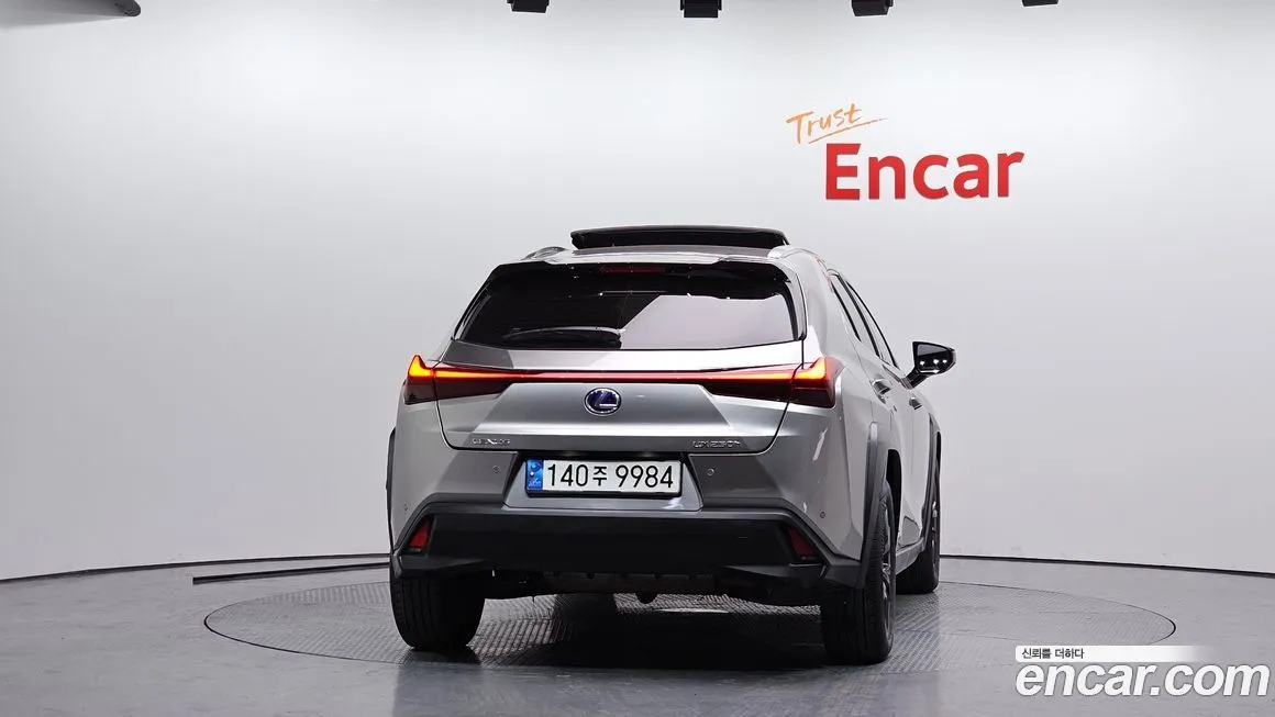Lexus UX 2022 из KR, фото 4