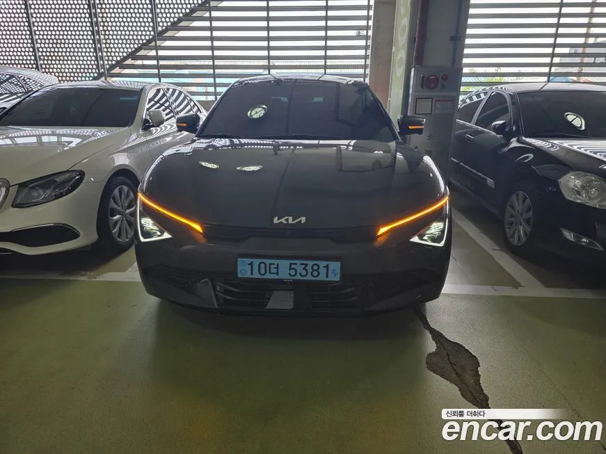 Kia EV6 2025 из KR, фото 2