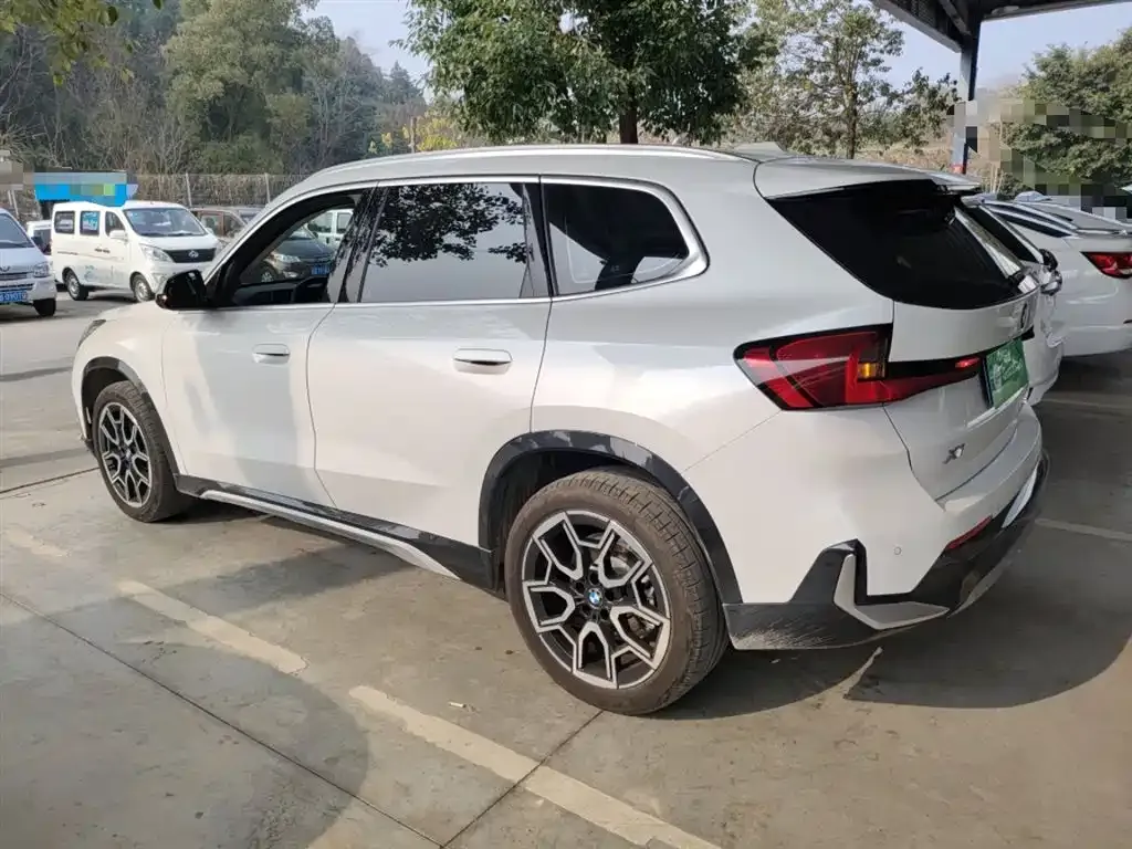 BMW X1 2023 из CN, фото 10
