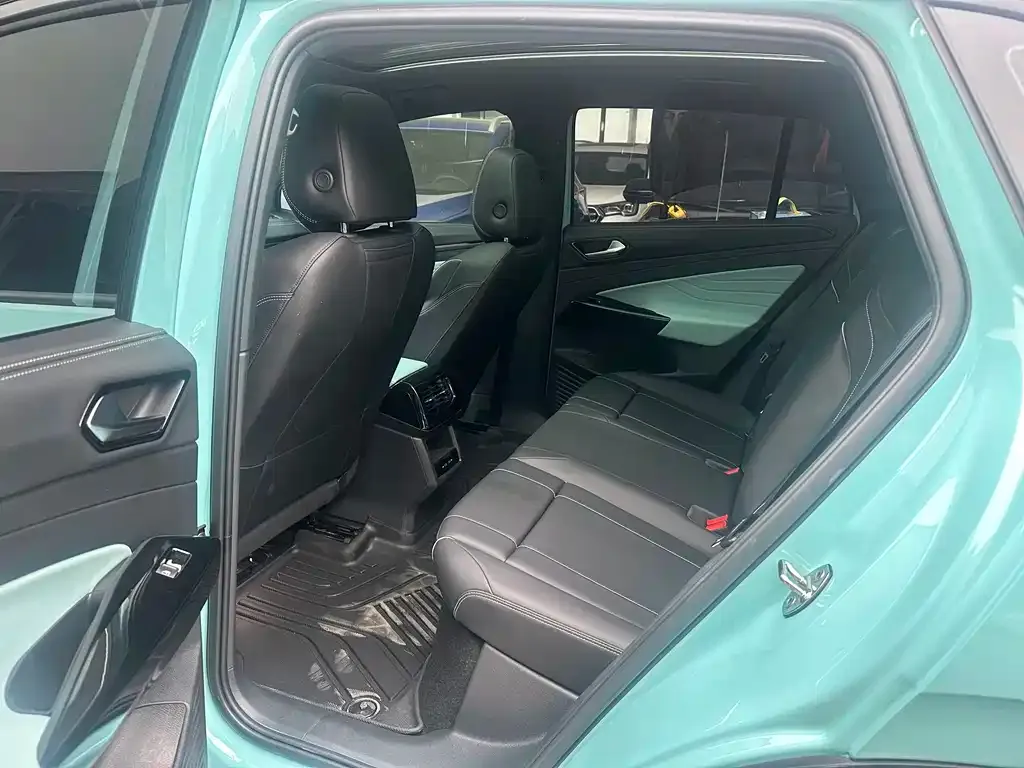 Volkswagen ID.4 X 2025 из CN, фото 10