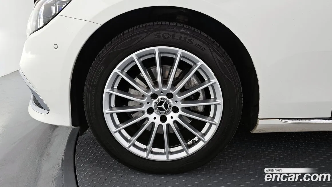 Mercedes-Benz E-Class 2022 из KR, фото 4