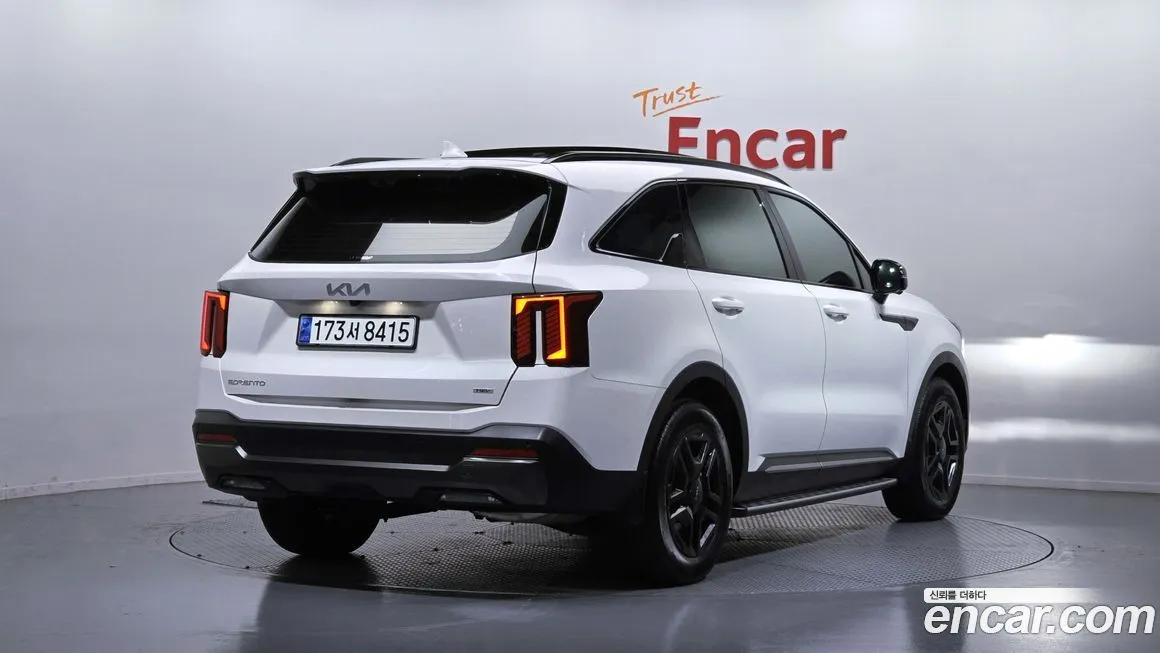 Kia Sorento — фото 7