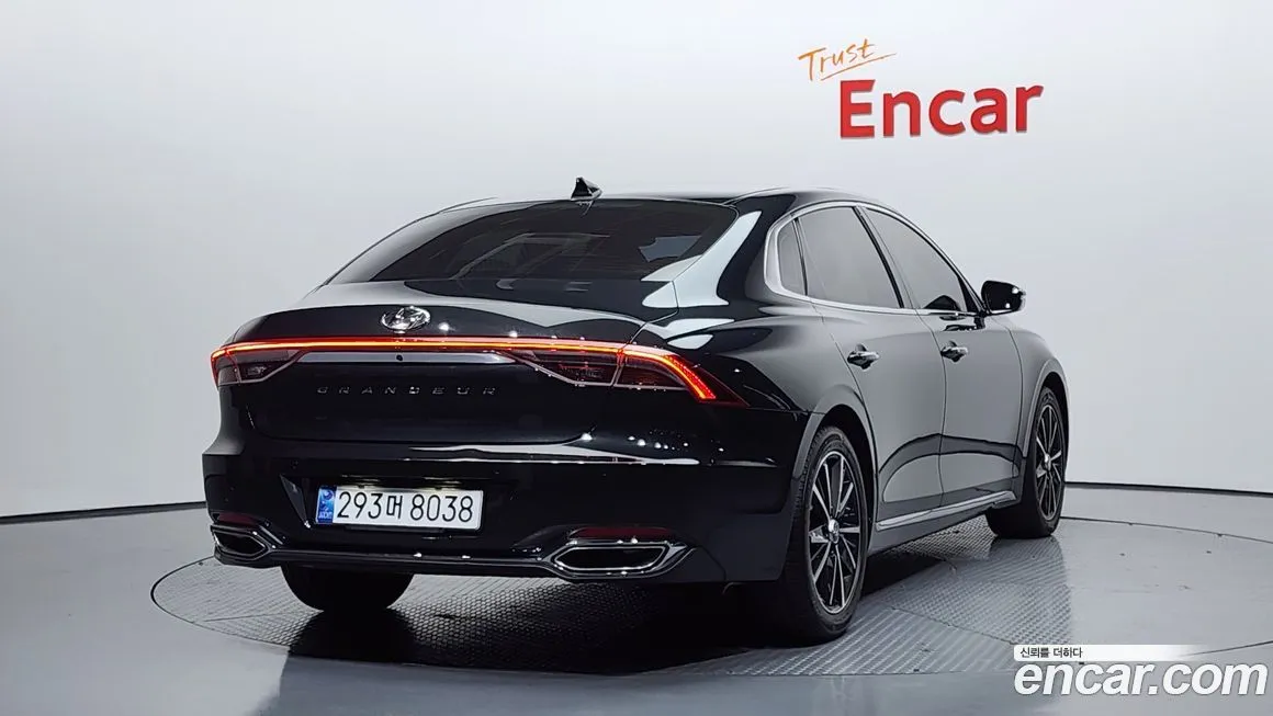 Hyundai Grandeur 2021 из KR, фото 2
