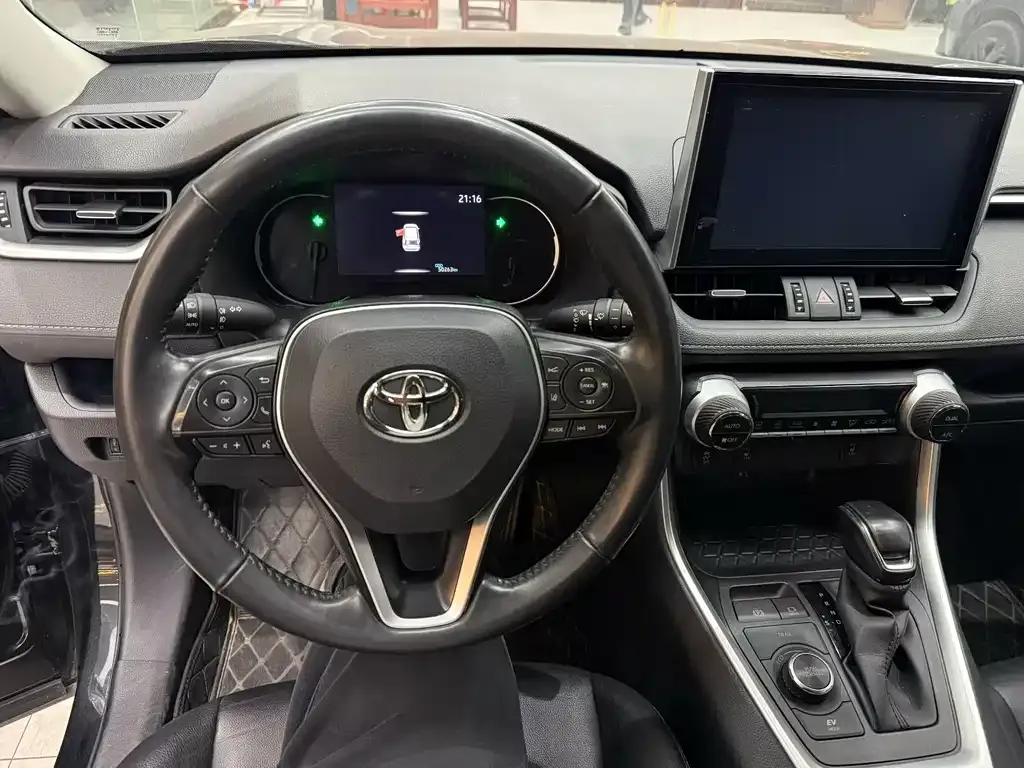 Toyota RAV4 2022 из CN, фото 3