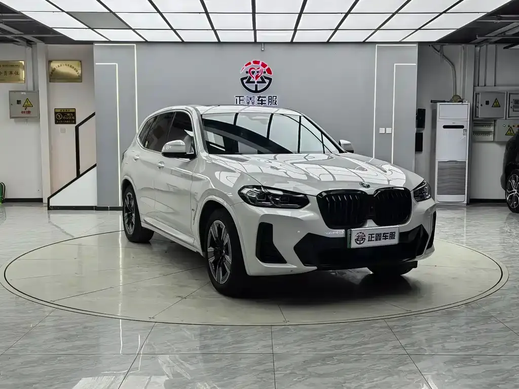 BMW iX3 2023 из CN, фото 7