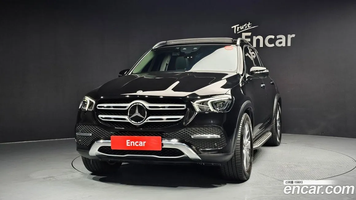 Mercedes-Benz GLE-Class — фото 8