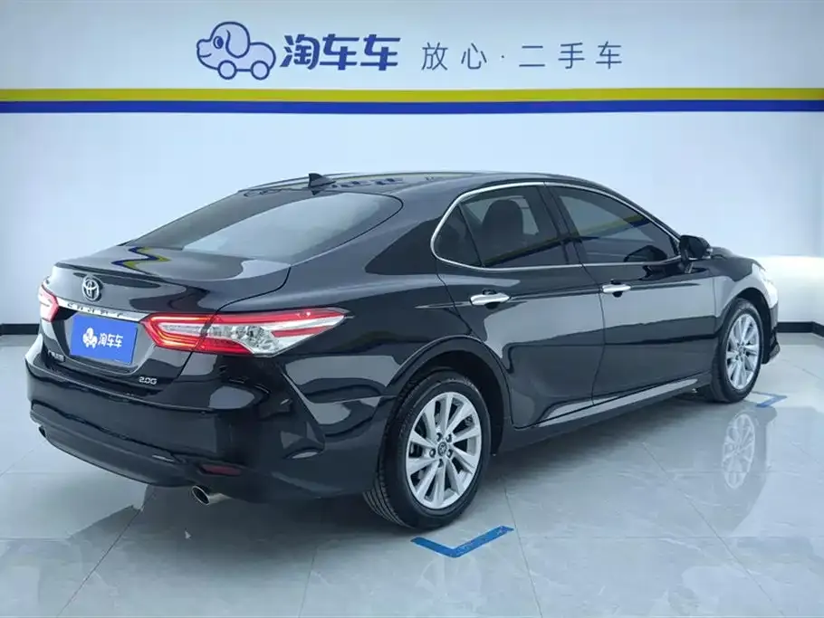 Toyota Camry 2021 из CN, фото 8