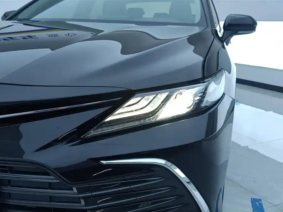 Toyota Camry 2021 из CN, фото 7