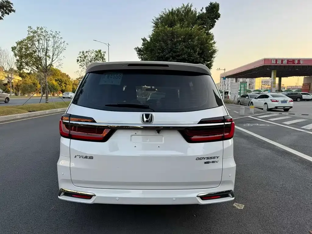 Honda Odyssey 2023 из CN, фото 6