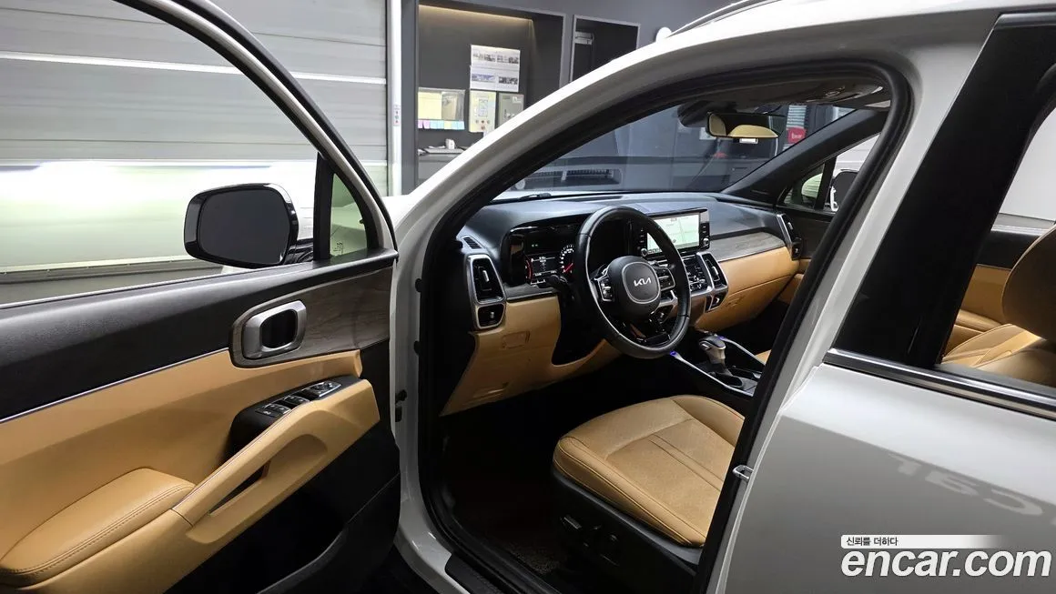 Kia Sorento — фото 10