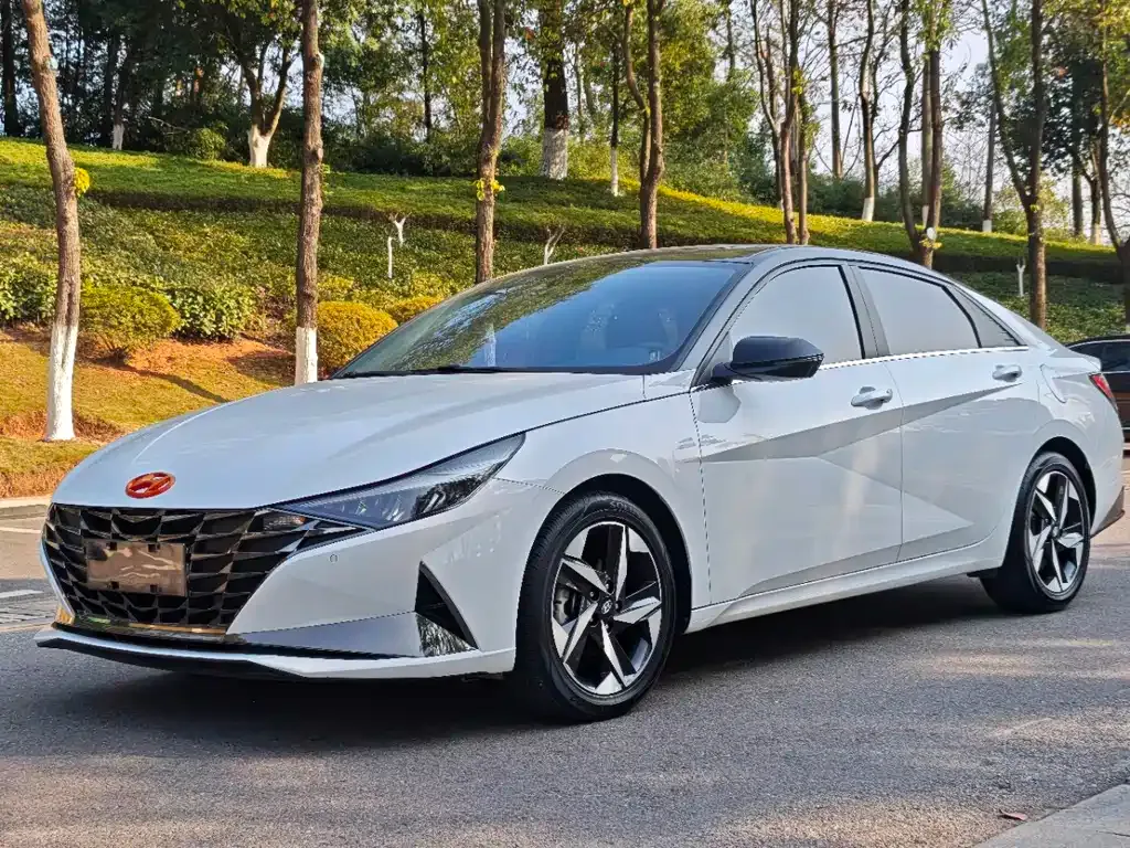 Hyundai Elantra 2021 из CN, фото 4