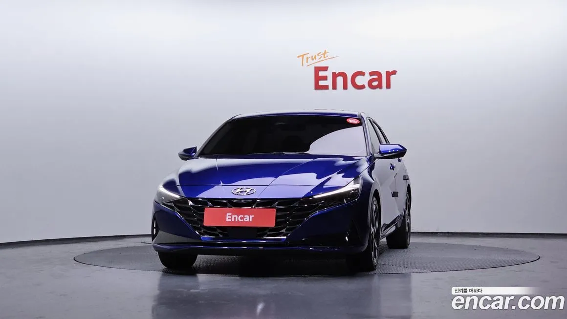 Hyundai AVANTE — фото 3