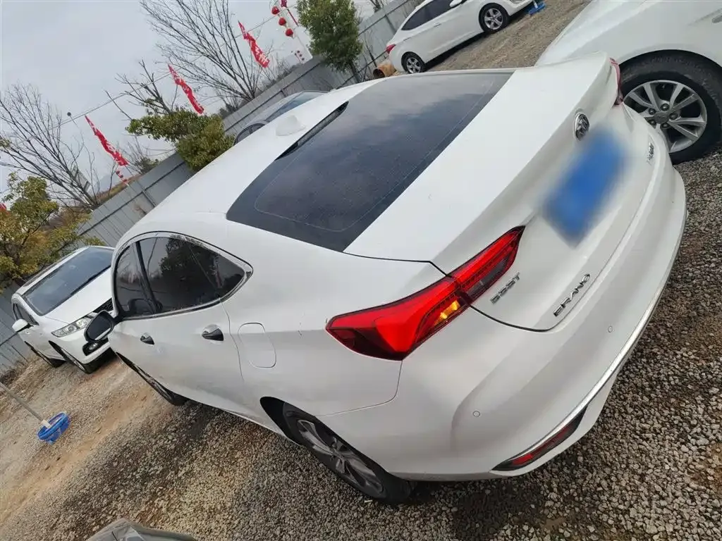 Buick Verano 2023 из CN, фото 2