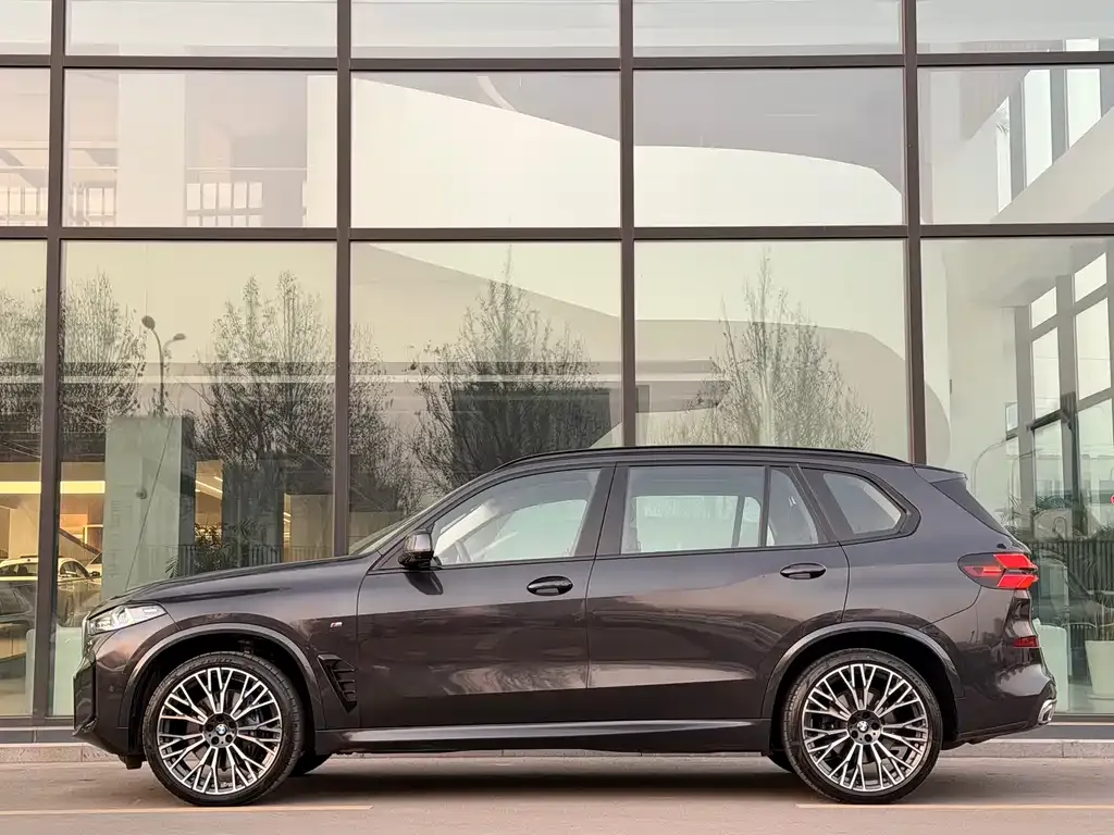 BMW X5 2025 из CN, фото 8