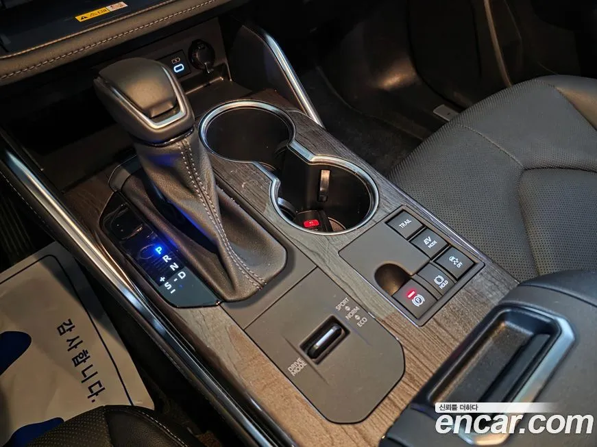 [object Object] Highlander 2023 из KR, фото 9