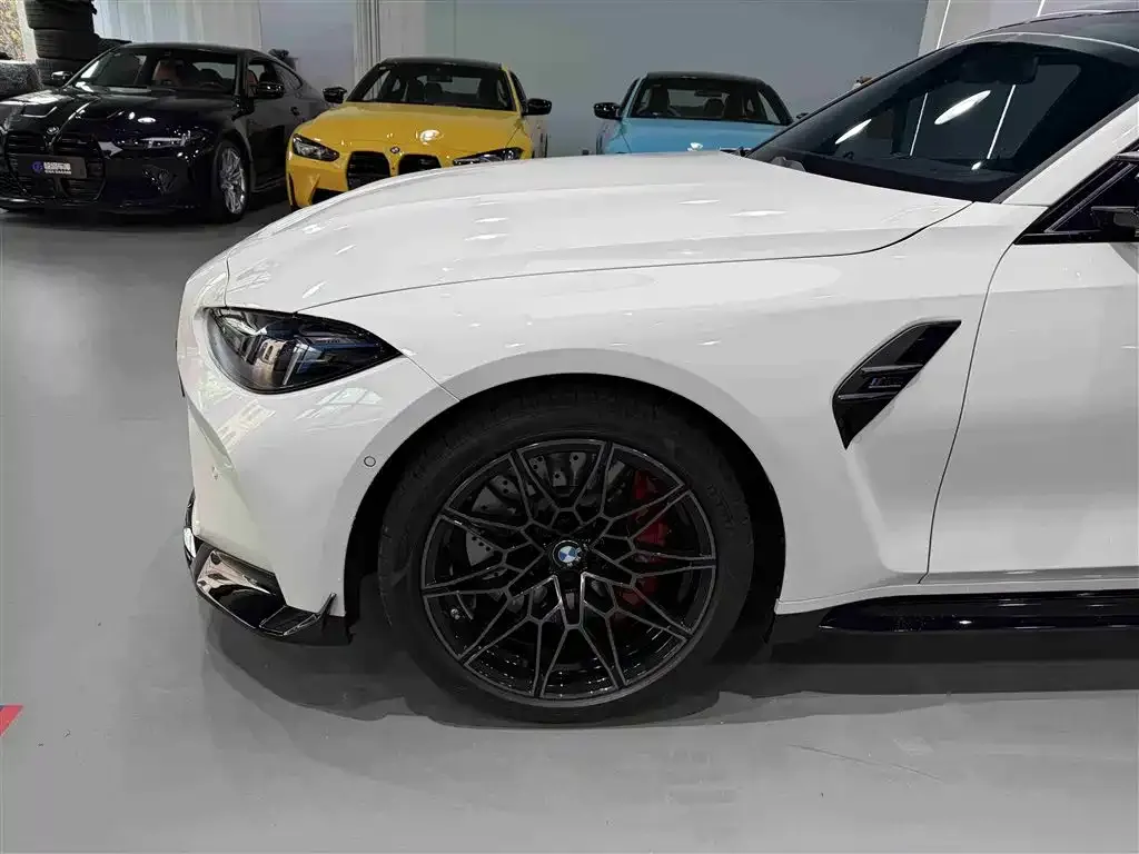 BMW M3 2025 из CN, фото 2