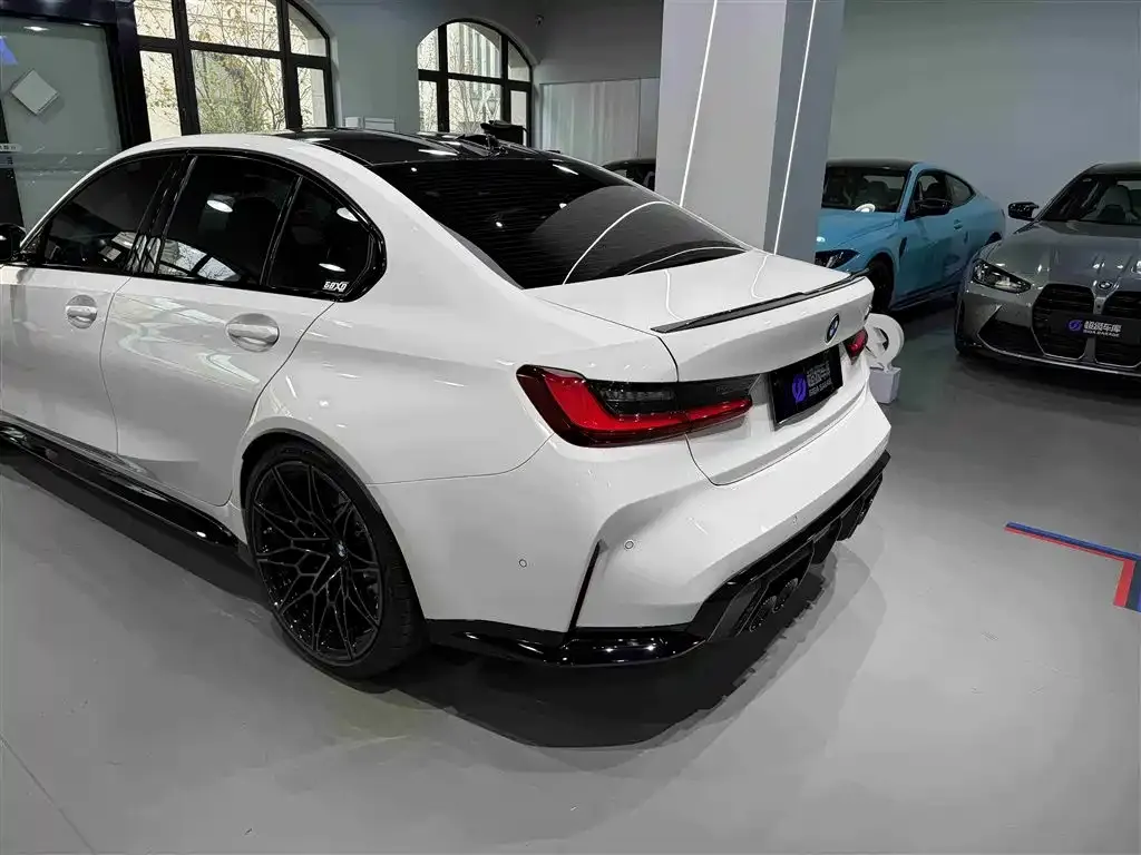 BMW M3 2025 из CN, фото 4