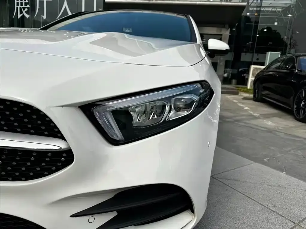 Mercedes-Benz A-Class — фото 10