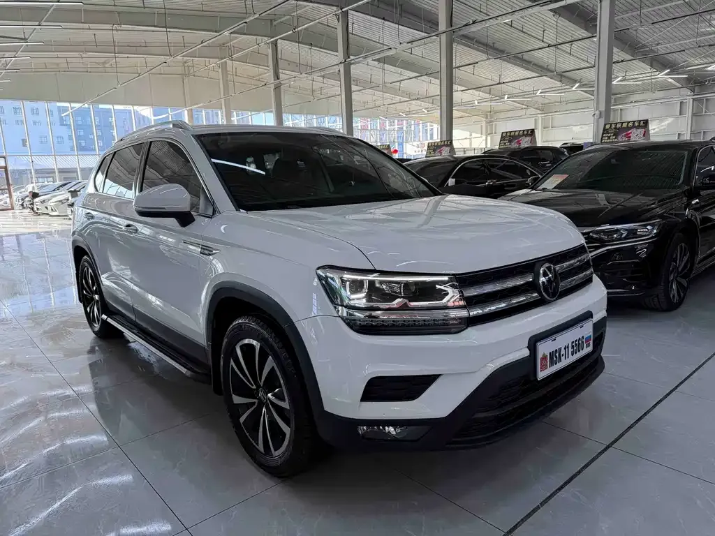 Volkswagen Tharu 2022 из CN, фото 9
