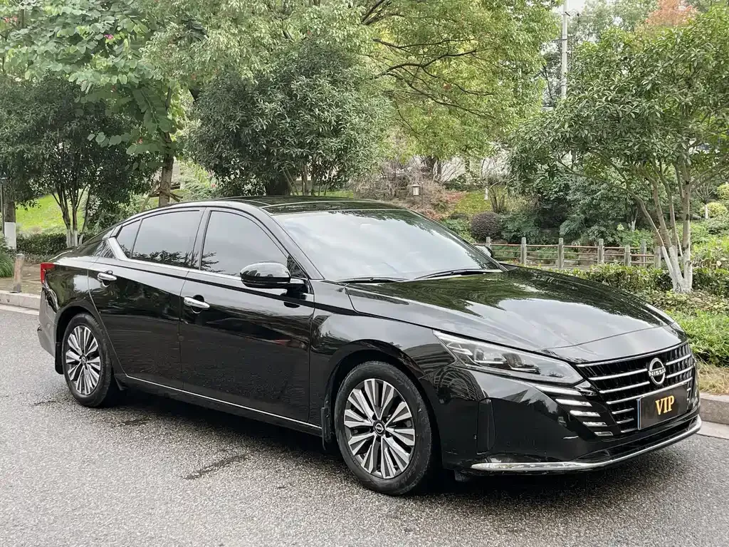 Nissan Teana — фото 3